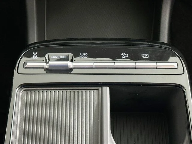 New 2026 Hyundai TUCSON HYBRID SEL