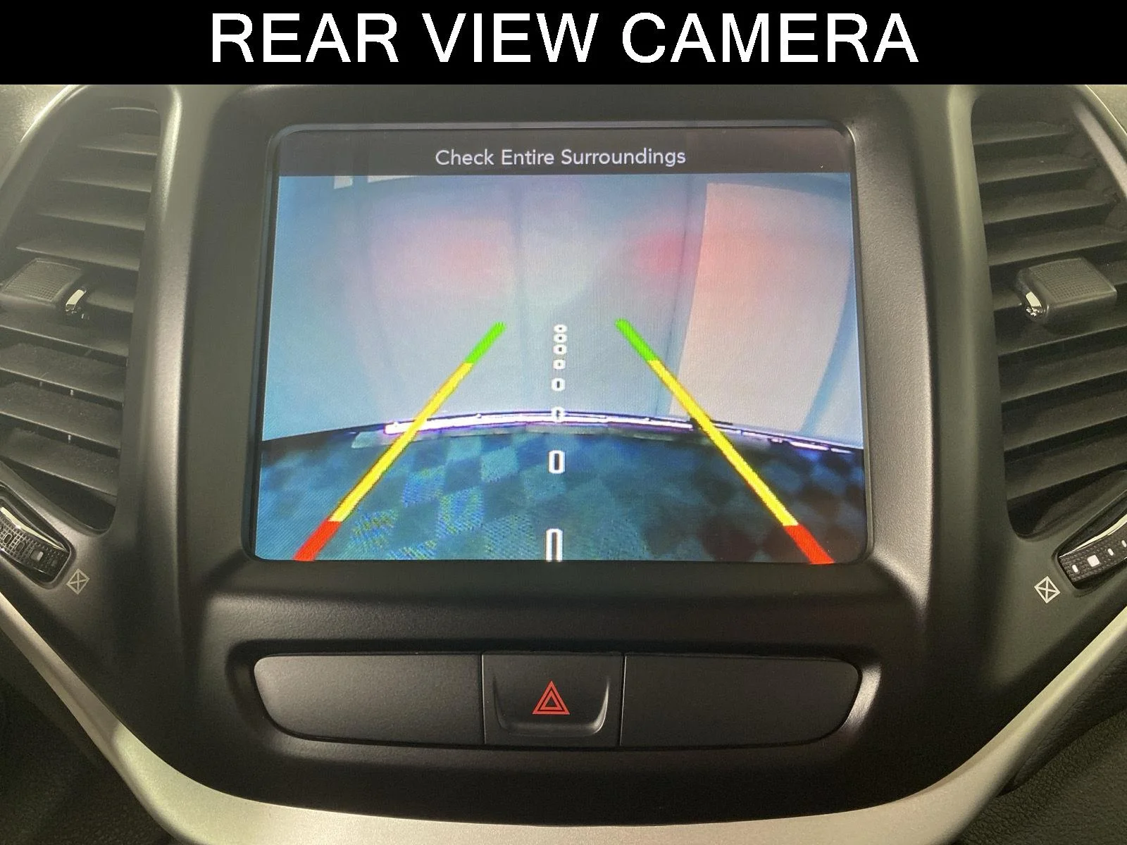 Used 2018 Diamond Black Crystal Pearlcoat Jeep Latitude Plus image 20