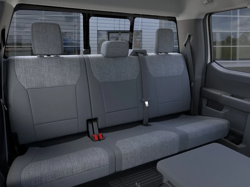 New 2026 Oxford White Ford F-250® XLT image 11