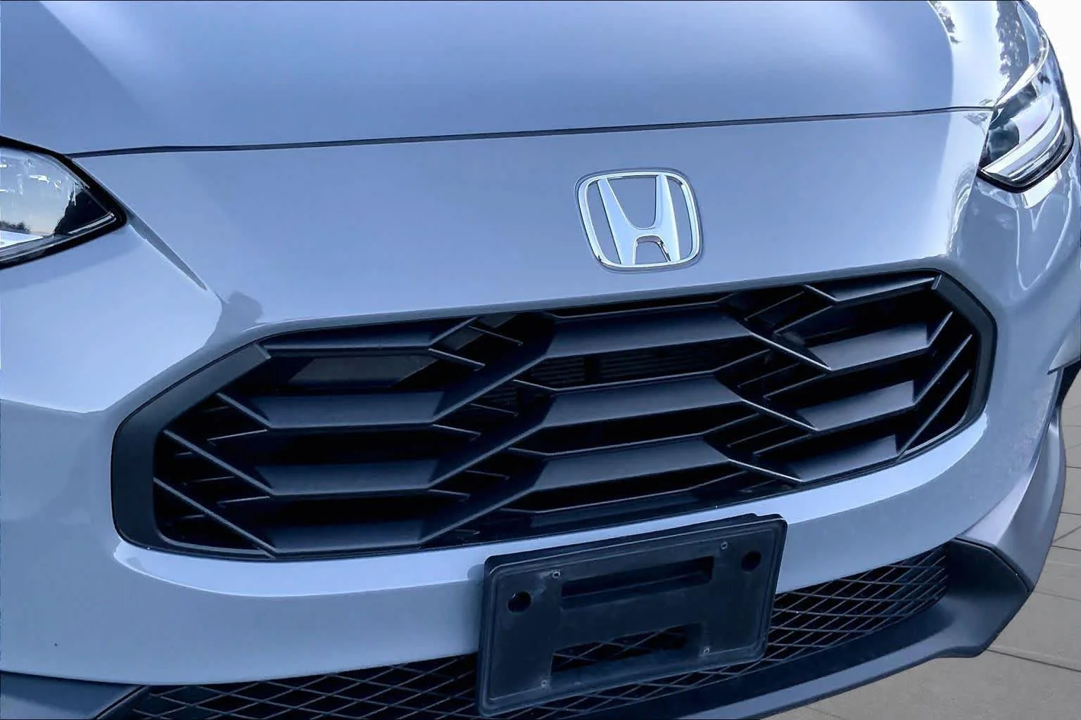 Certified Used 2024 Urban Gray Pearl Honda 5DR AWD SPORT image 31