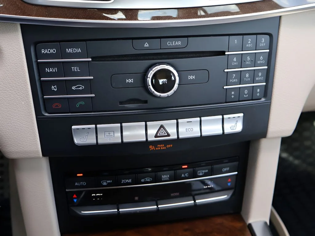Used 2016 Gray Mercedes-Benz E 350 image 25