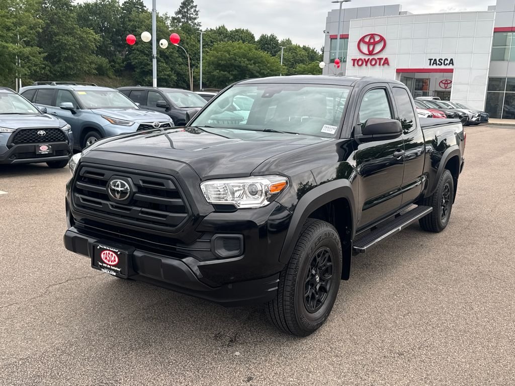 New 2019 Black Toyota SR image 3