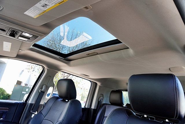 Used 2017 Blue Ram Laramie image 19