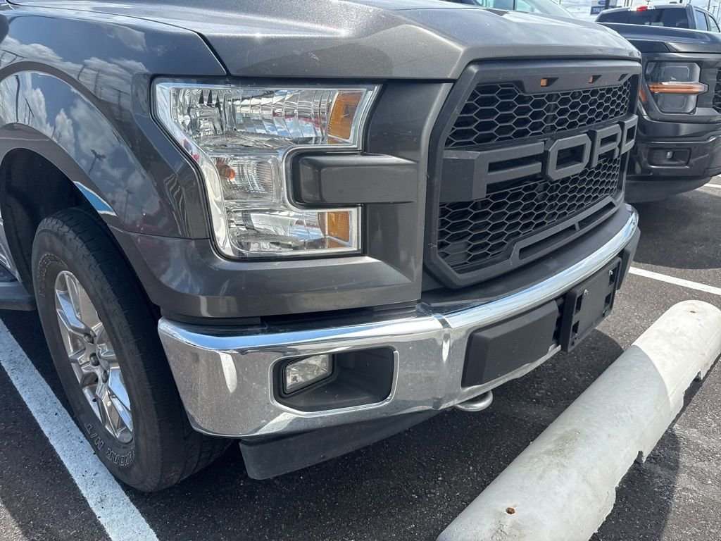 Used 2017 Gray Ford XLT image 3