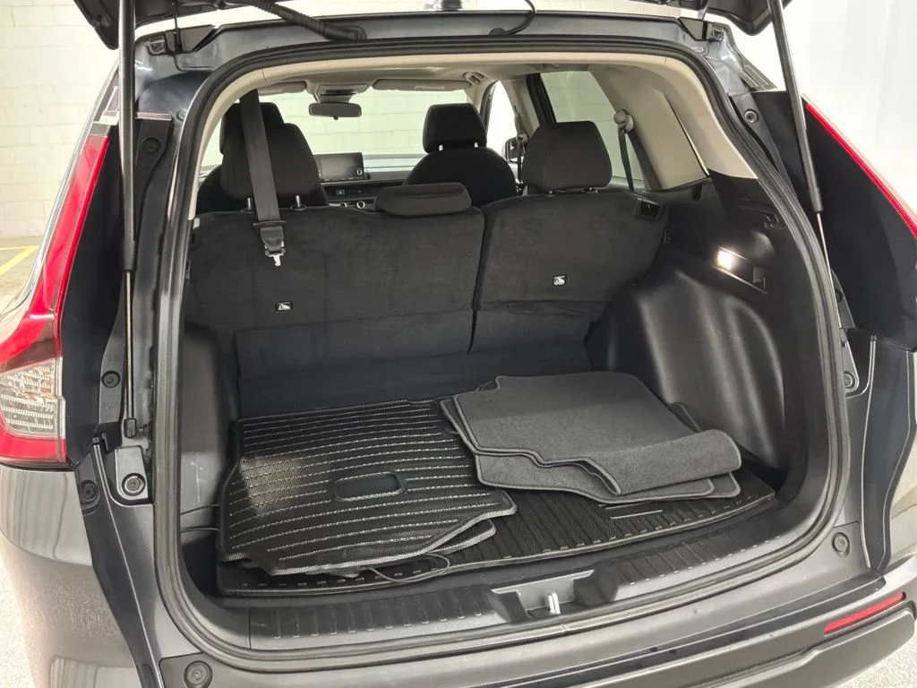 Used 2025  Honda EX image 25