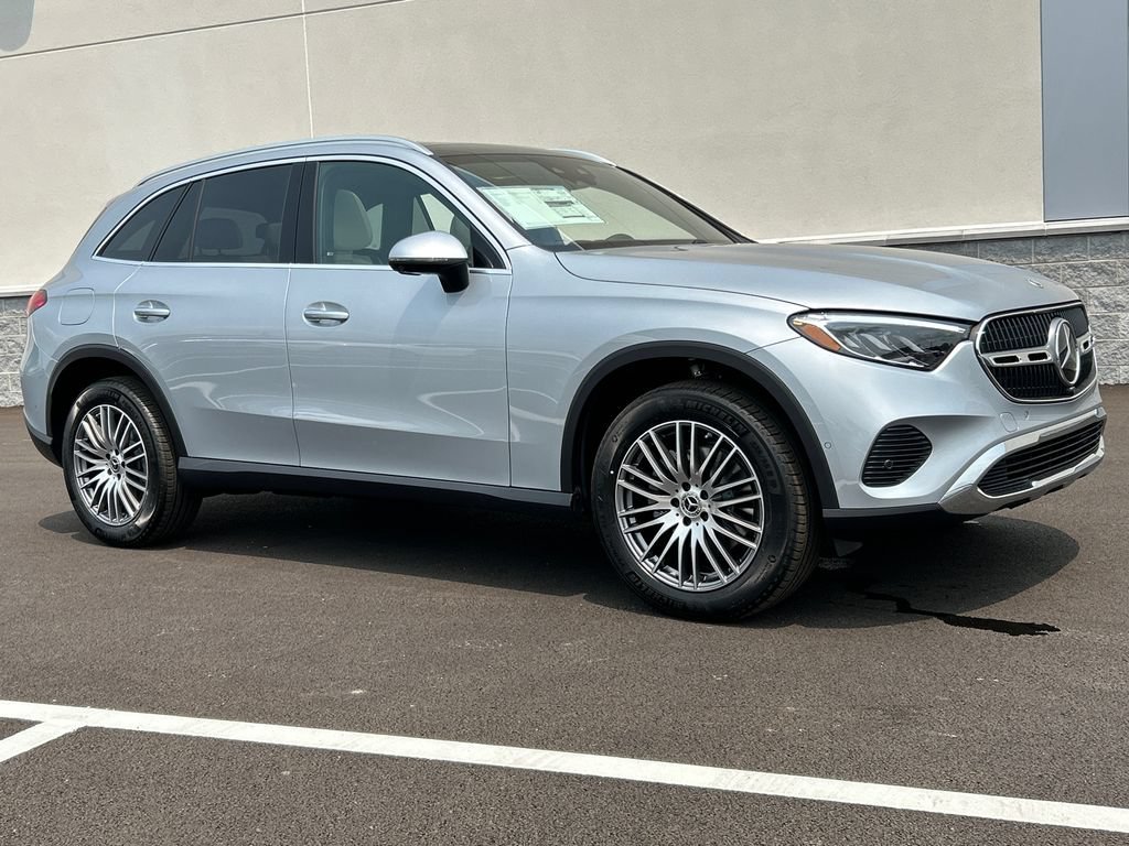 New 2026 Cirrus Silver Metallic Mercedes-Benz GLC 300 image 37