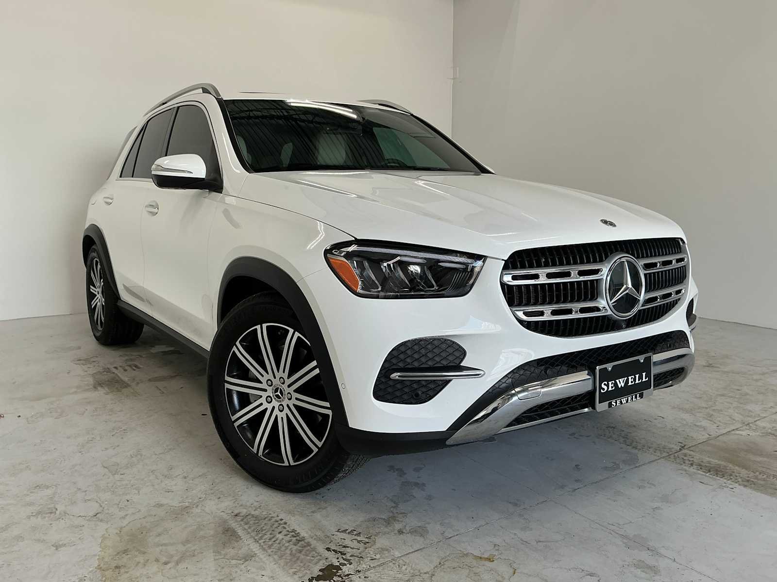 Certified Used 2026 Polar White Mercedes-Benz GLE 350 image 3