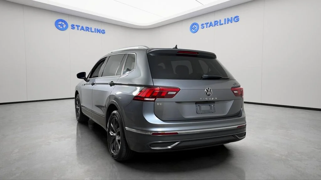 Used 2022 Gray Volkswagen 2.0T SE image 5