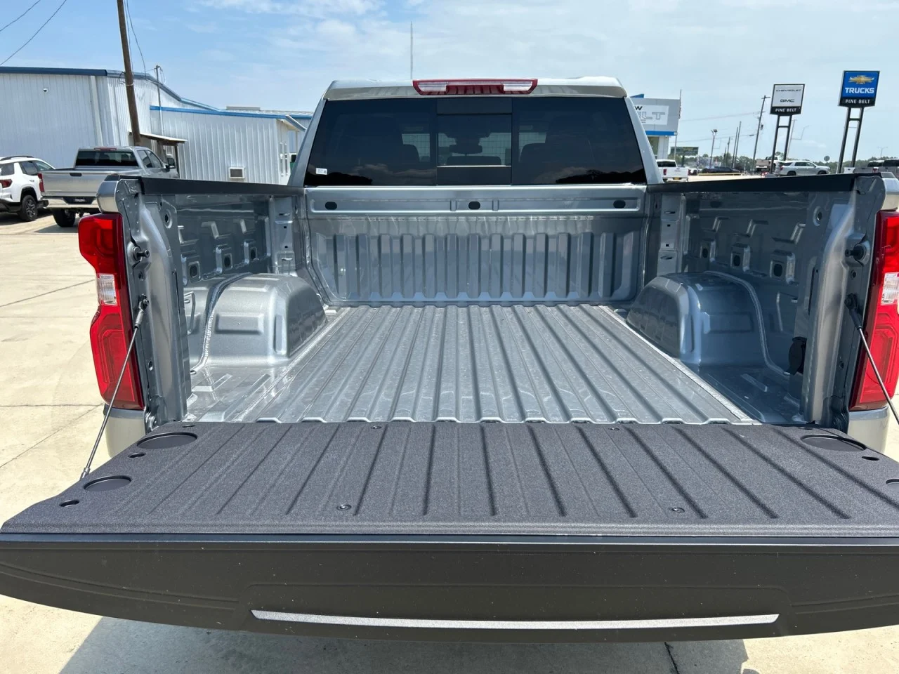 New 2026 Sterling Gray Metallic Chevrolet RST image 7