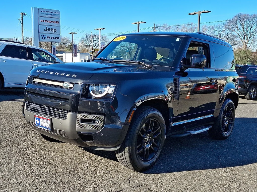 Used 2022  Land Rover X-Dynamic S image 5