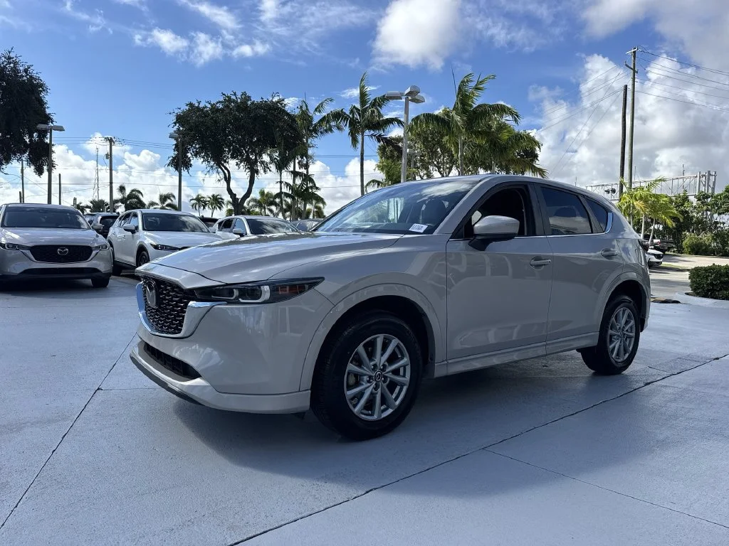 Used 2024 Quartz Metallic Mazda 2.5 S Preferred Package image 28