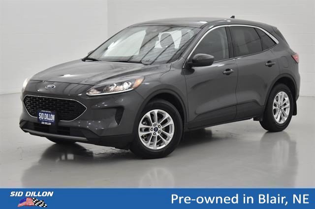 Used 2020 Magnetic Metallic Ford SE image 1