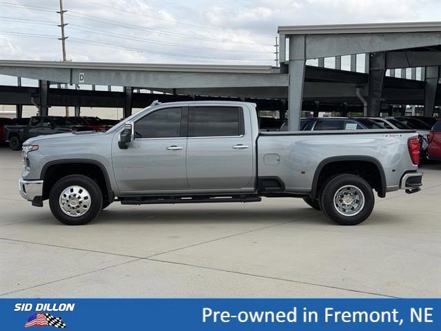 Used 2025 Sterling Gray Metallic Chevrolet LTZ image 8