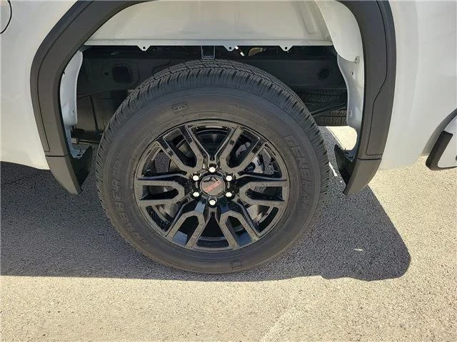 New 2026 Summit White GMC Pro image 9