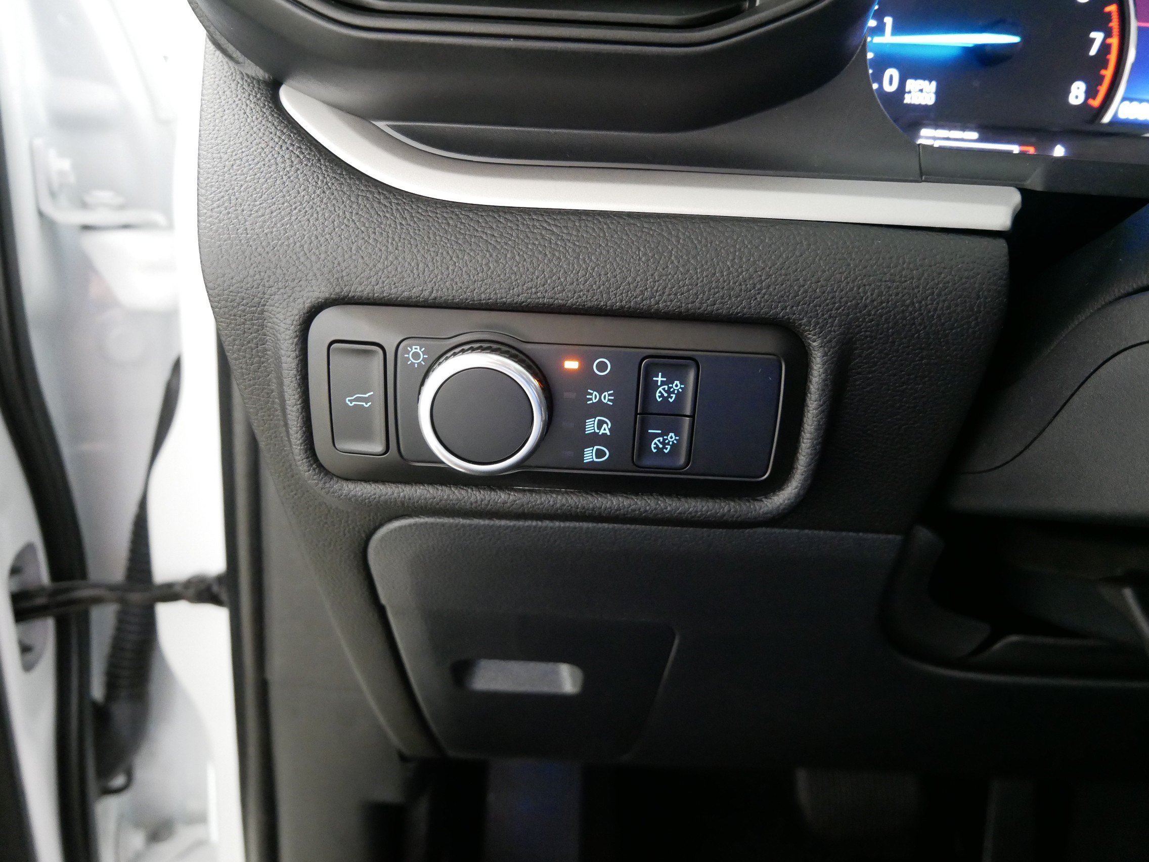 2023 Ford Explorer XLT - Photo 26
