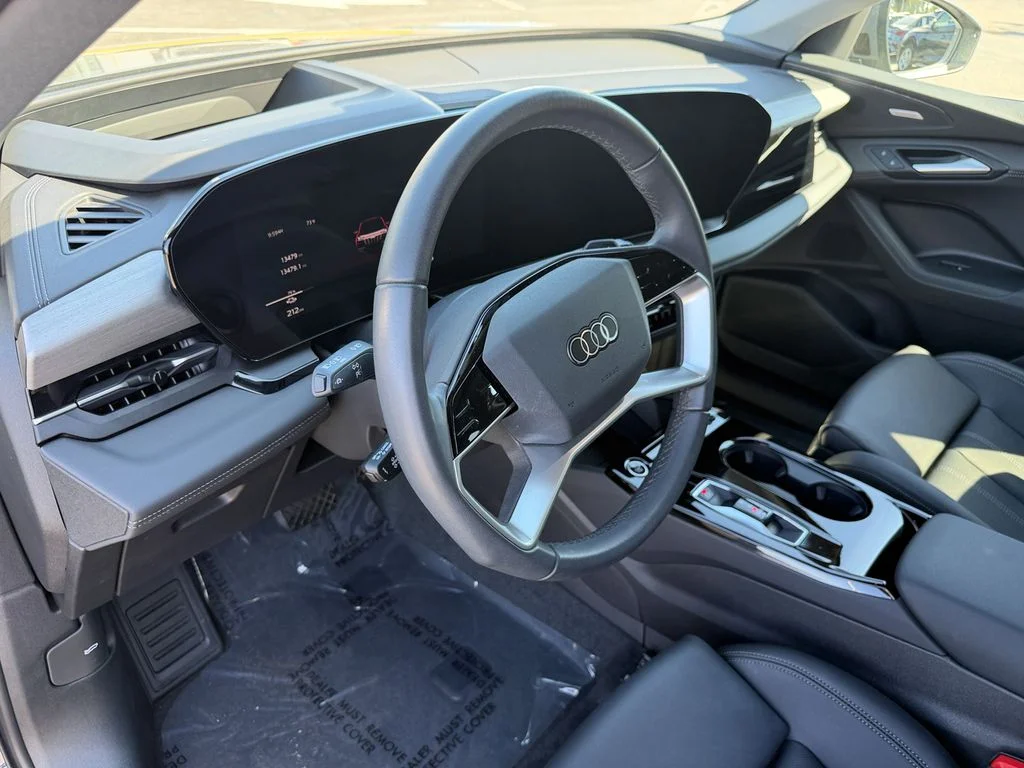 Used 2025 Gray Audi Premium Plus image 9