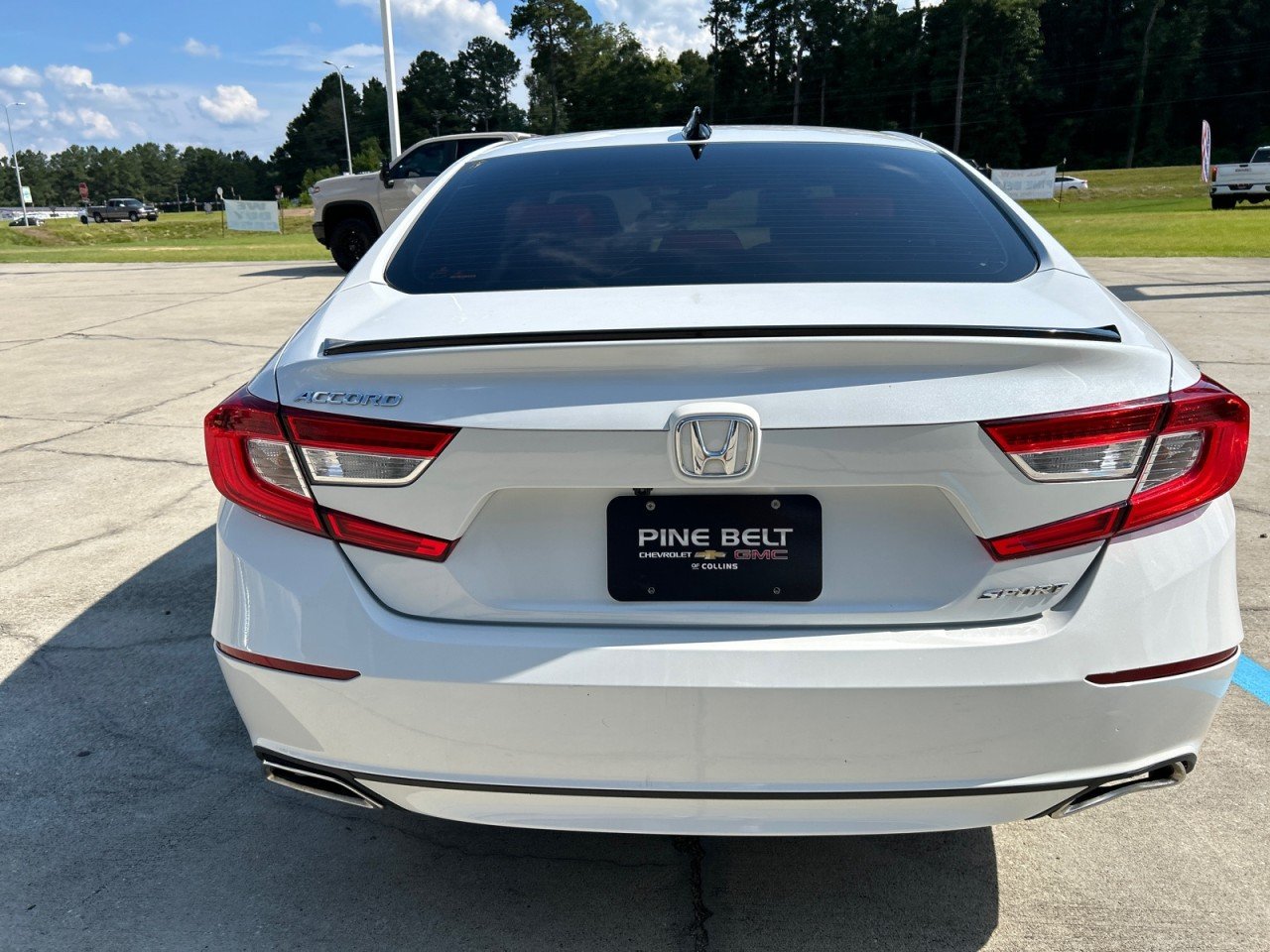 Used 2022 White Honda Sport image 6