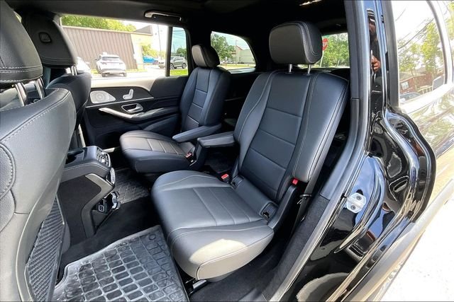 Used 2025 Black Mercedes-Benz GLS 450 image 23