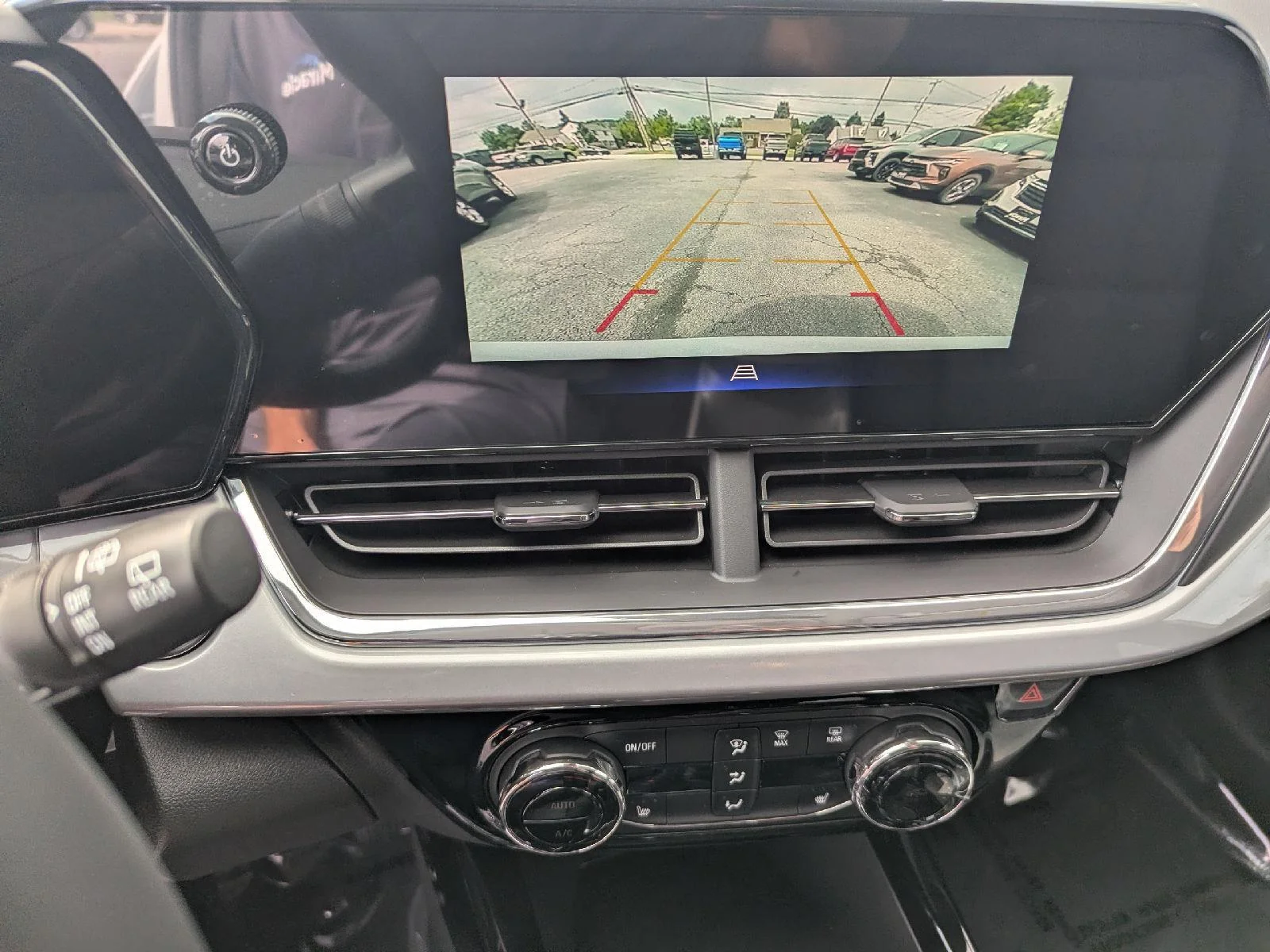 2026 Chevrolet Trax LT - Photo 40