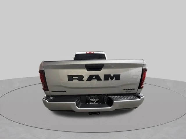 New 2027 Silver-Zynith Exterior Paint RAM Big Horn image 5
