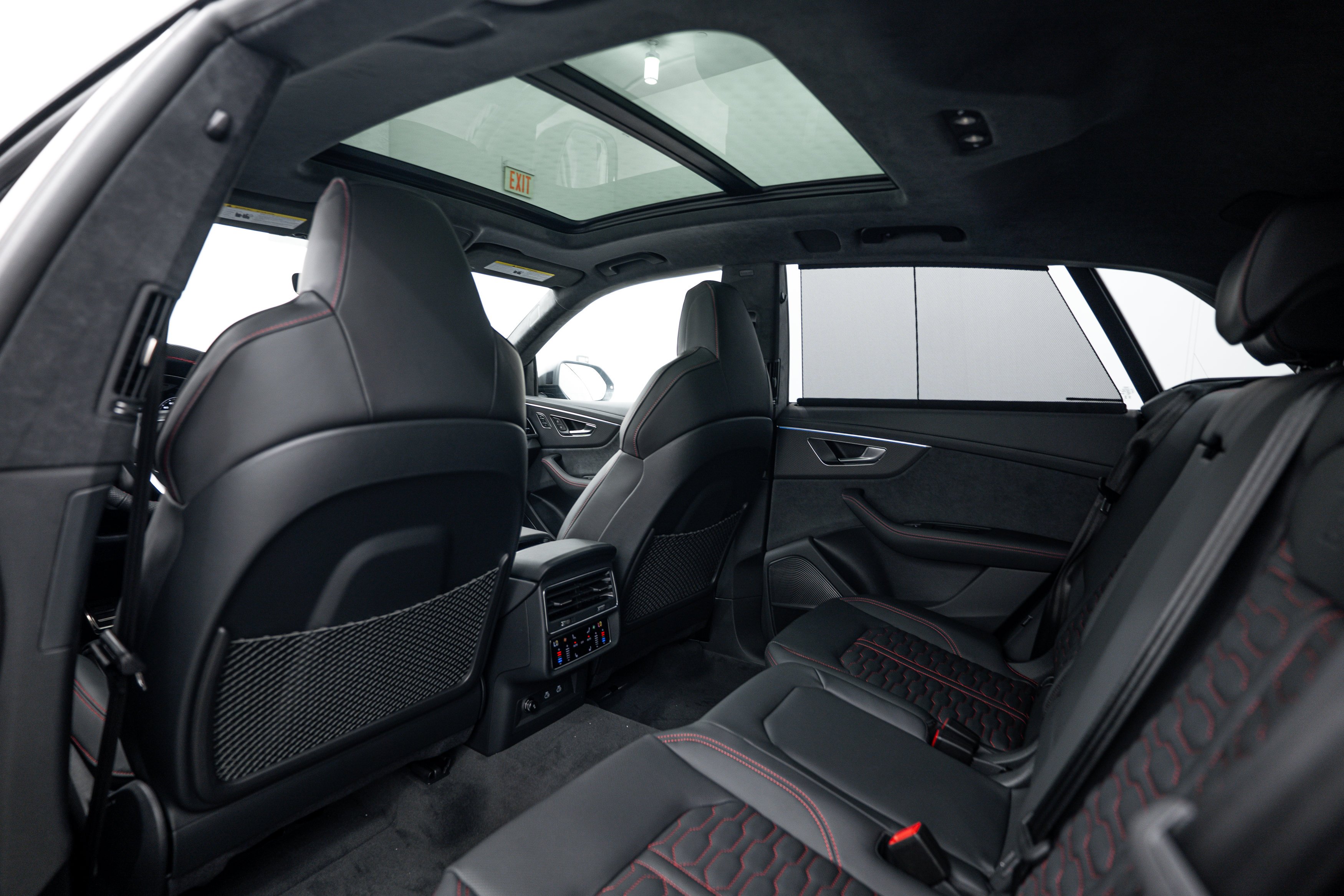 New 2026 Daytona Gray Audi performance image 21
