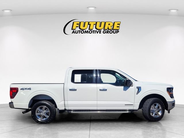 Used 2024 White Ford XLT image 3