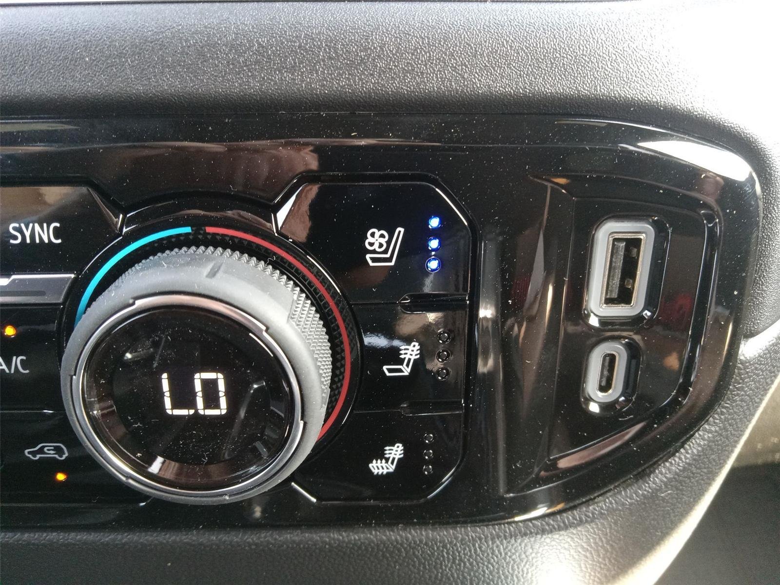 2026 Chevrolet Silverado 1500 High Country - Photo 74