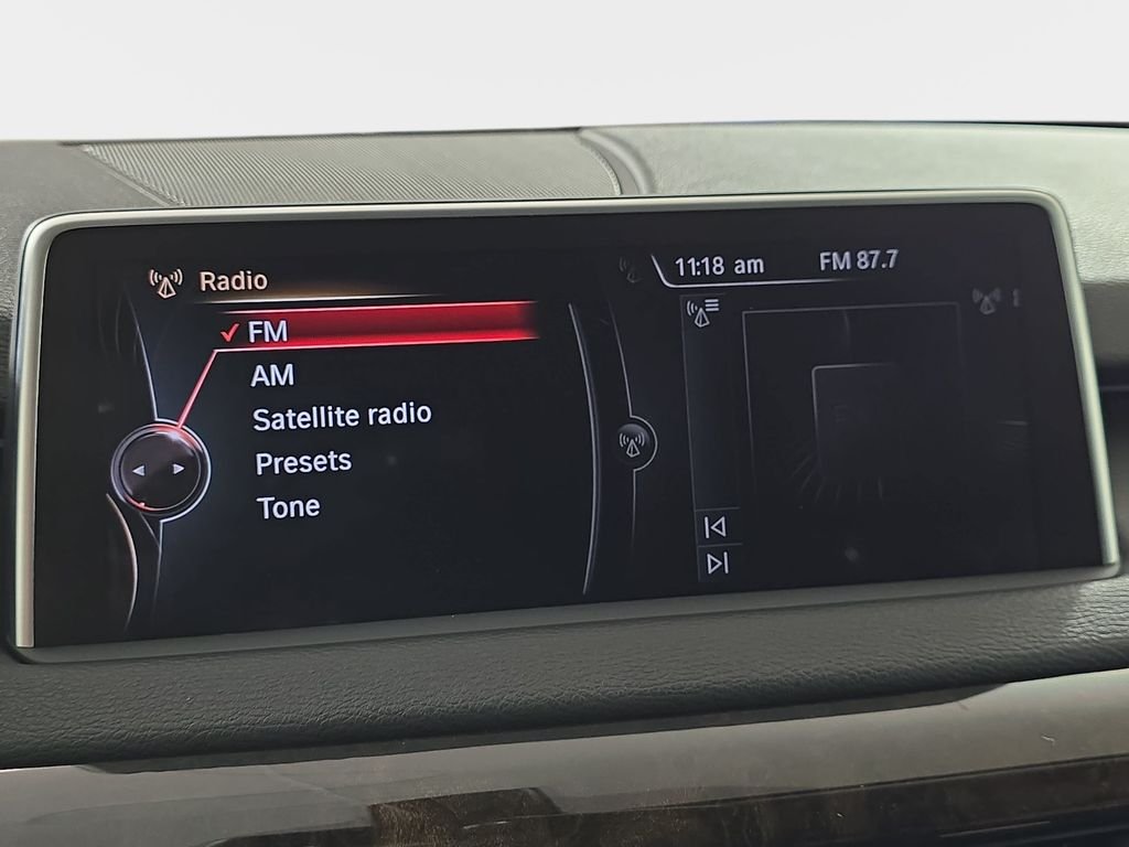 Used 2015 Dark Graphite BMW xDrive35i image 24