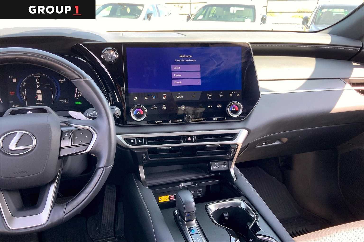 Certified Used 2024 Iridium Lexus Premium Plus image 7