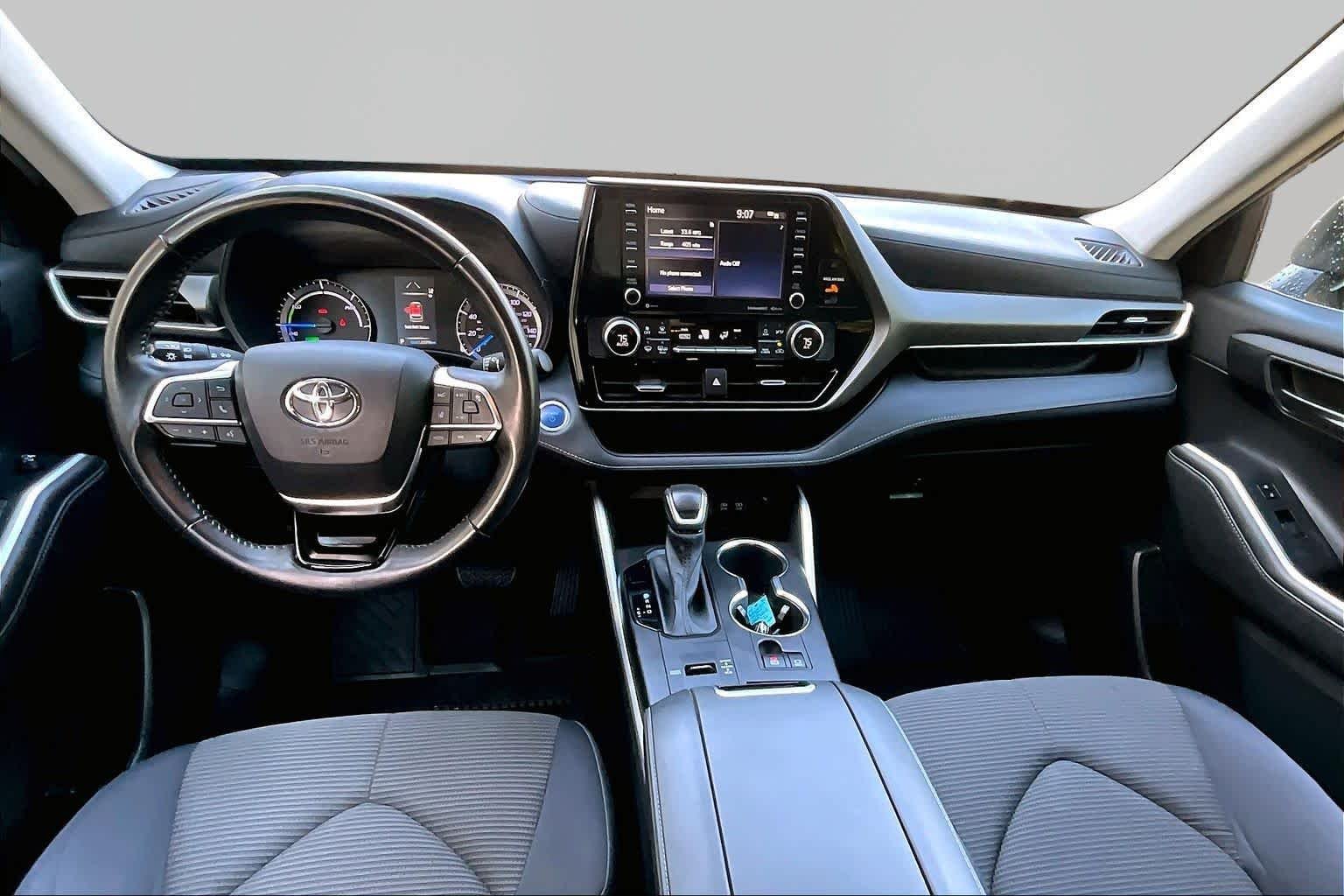 Used 2020 Moon Dust Toyota Hybrid LE image 16
