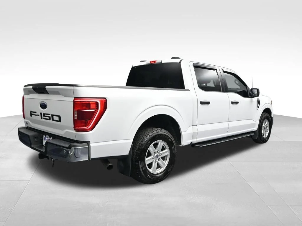 Used 2022 White Ford XLT image 5