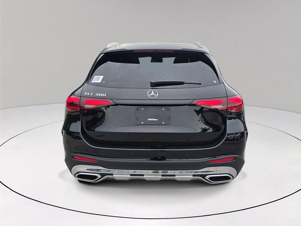 New 2026 Black Mercedes-Benz GLC 300 image 5