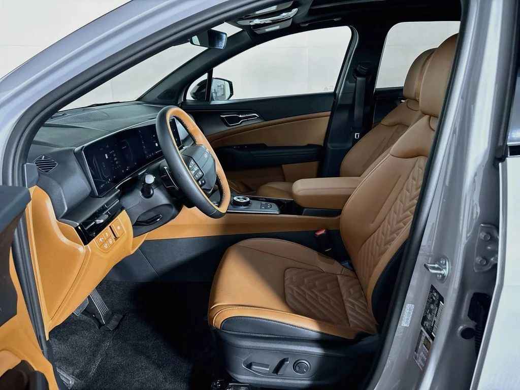 New 2027 Wolf Gray Kia X-Line image 11