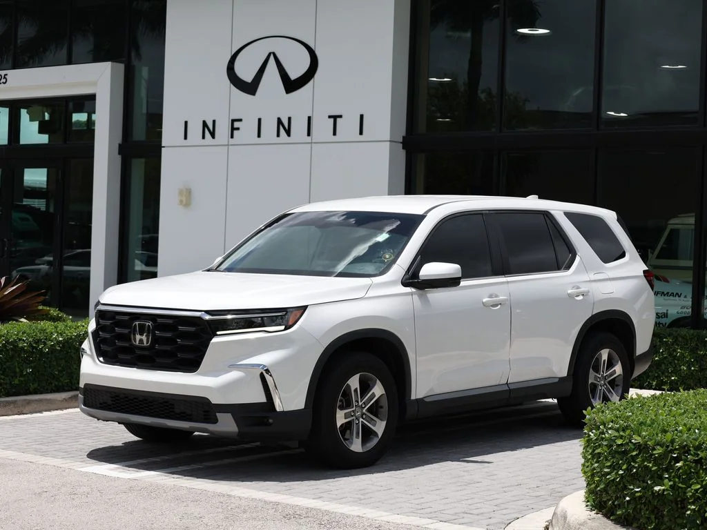 2023 Honda Pilot EX-L 8-Occupant 2WD's photo