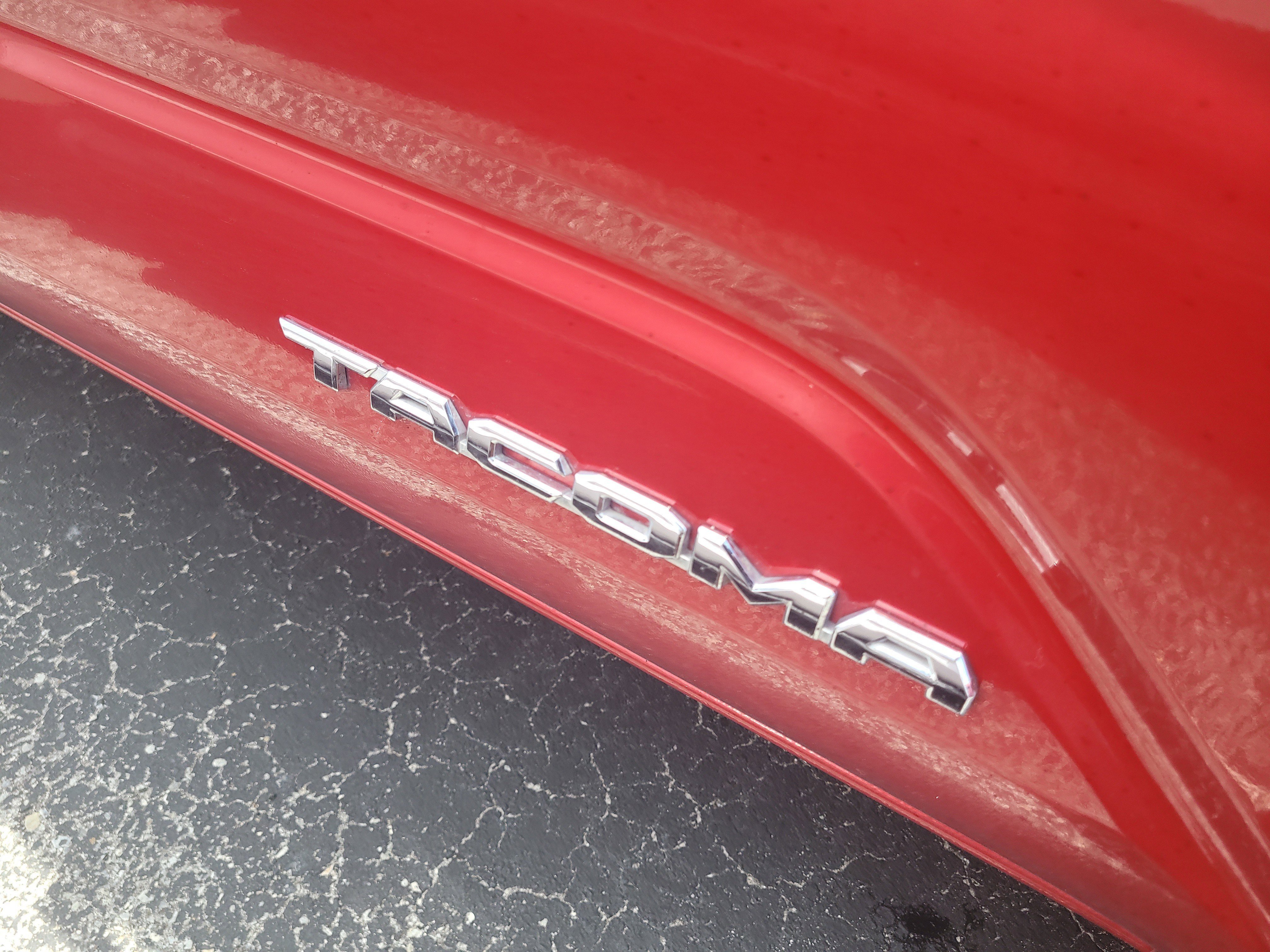 Used 2025 Supersonic Red Toyota SR5 image 8