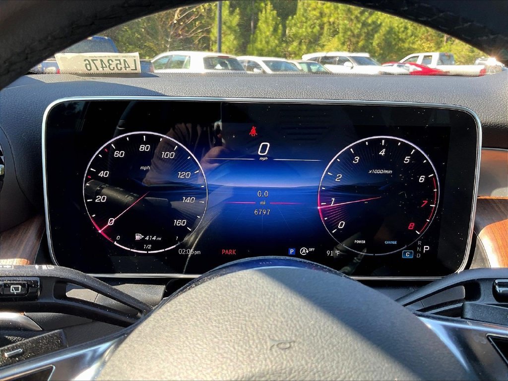 Used 2026 Black Mercedes-Benz GLC 300 image 5