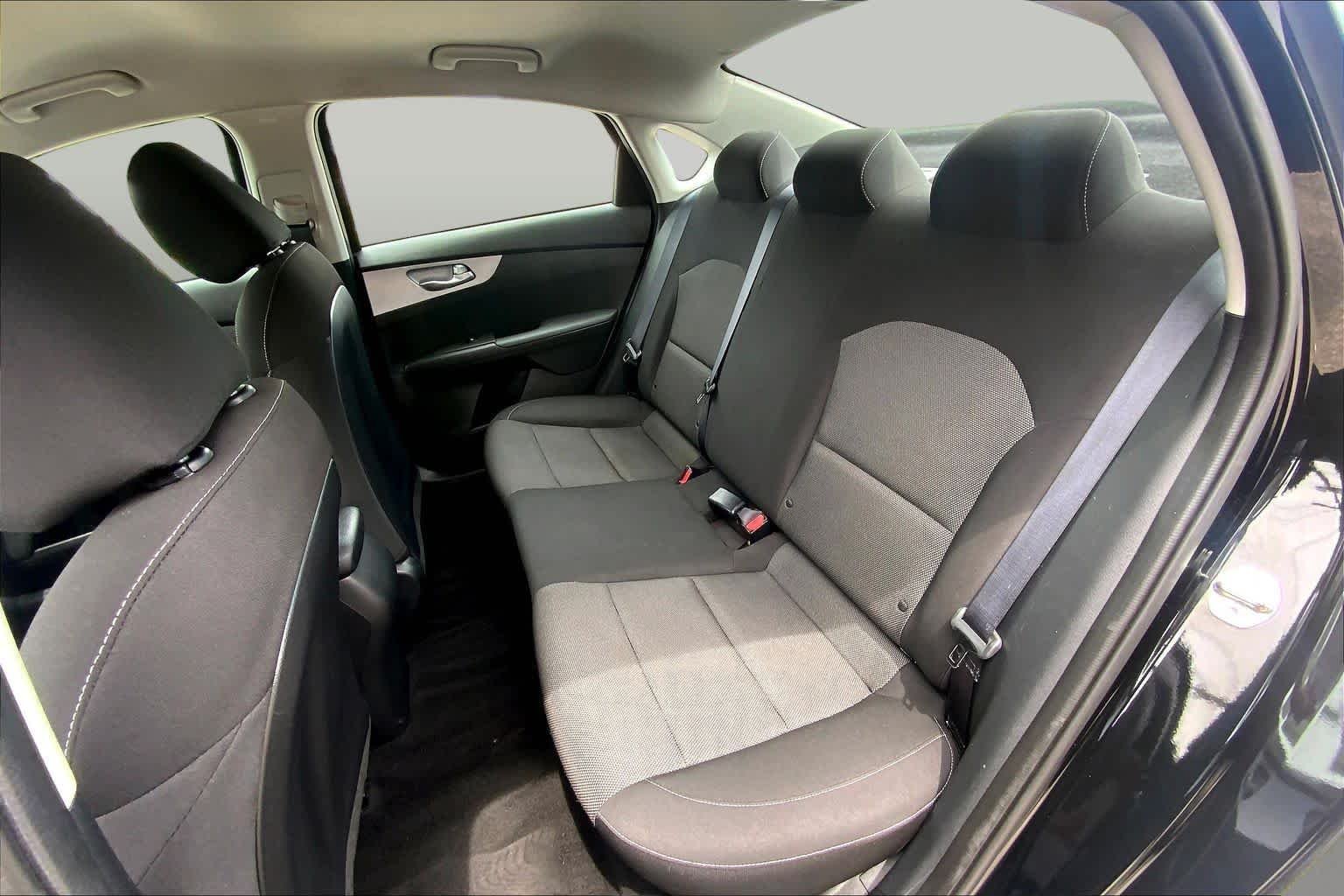 Certified Used 2023 Aurora Black Kia LXS image 18