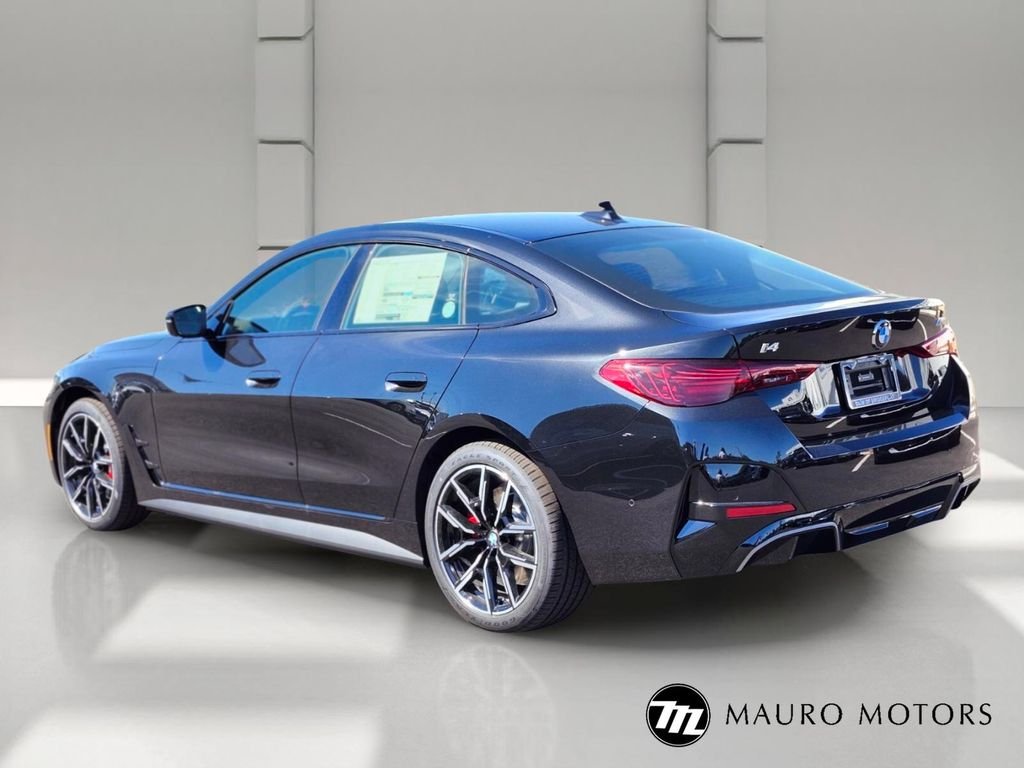 New 2026 Black BMW M60 image 5