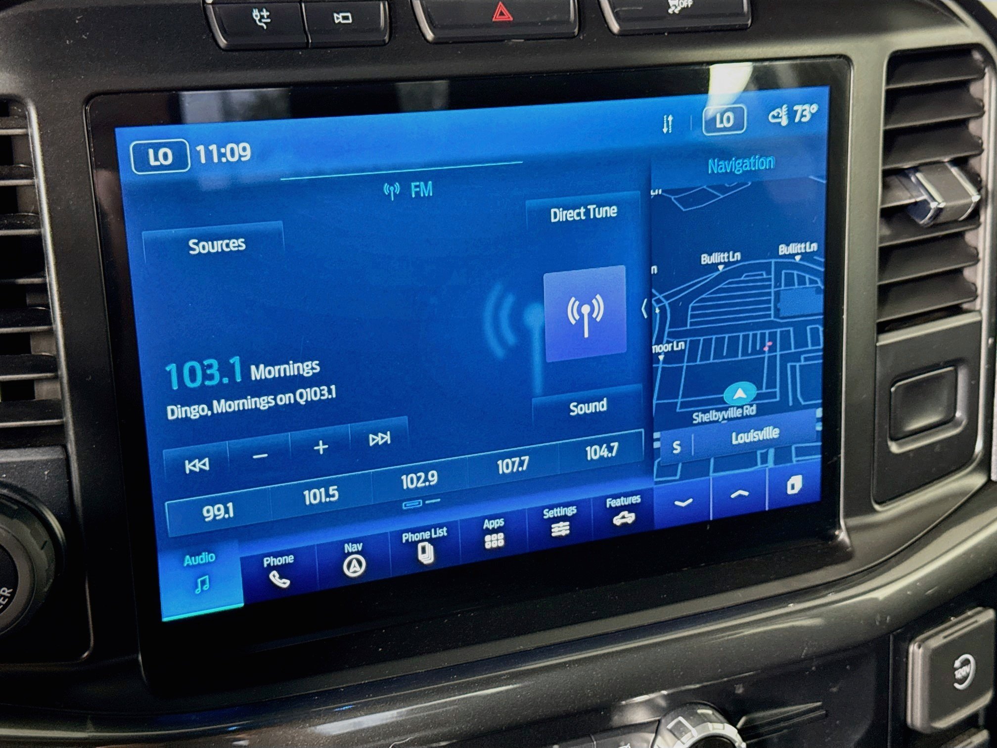 Used 2023 Agate Black Metallic Ford XLT image 15