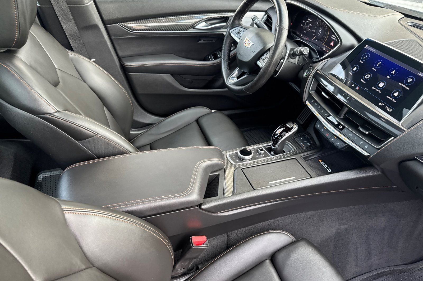 Used 2023 White Cadillac Sport image 16