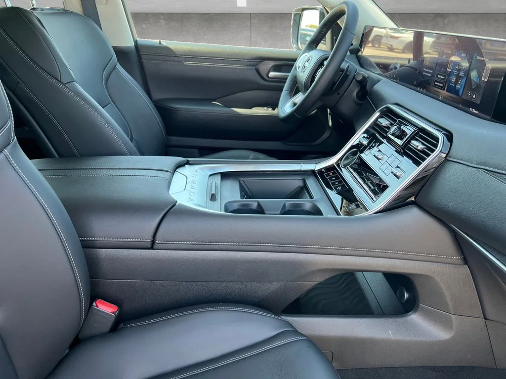2026 Nissan Armada SV - Photo 24