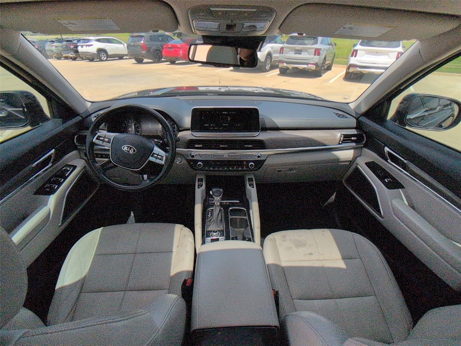 Used 2021 Ebony Black Kia EX image 28