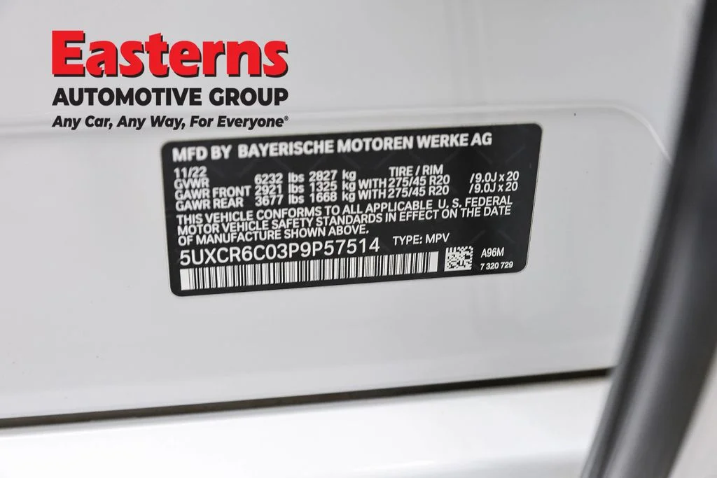 Used 2023 White BMW xDrive40i image 38