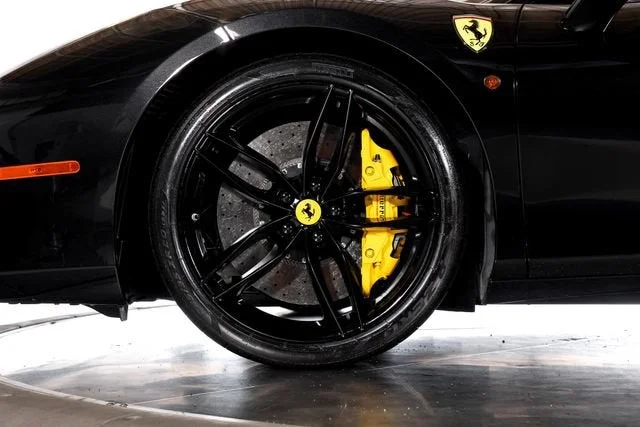 Certified Used 2018 Nero Daytona Ferrari  image 19
