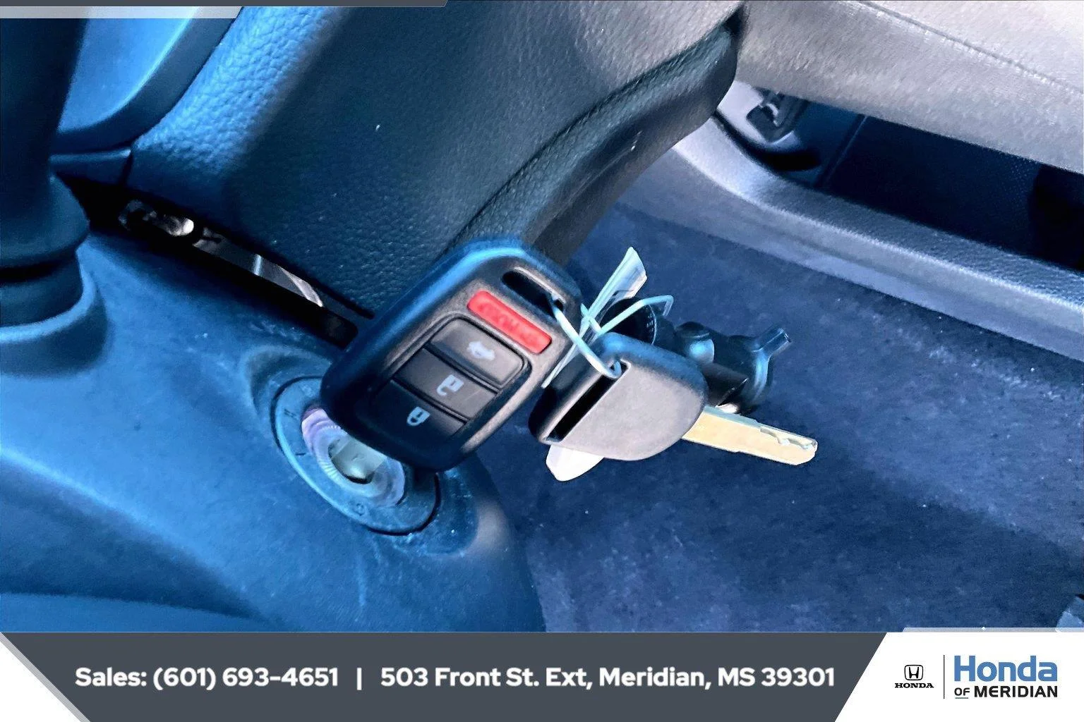 Used 2017  Honda LX image 9