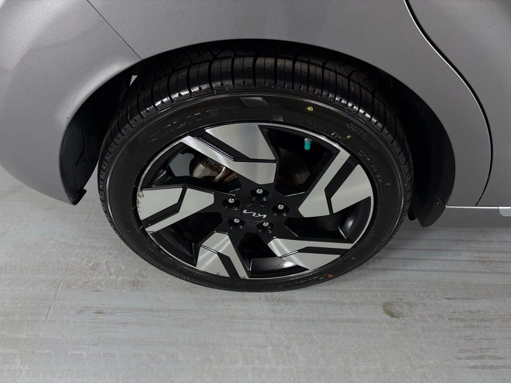 Used 2023 Gray Kia GT-Line image 10