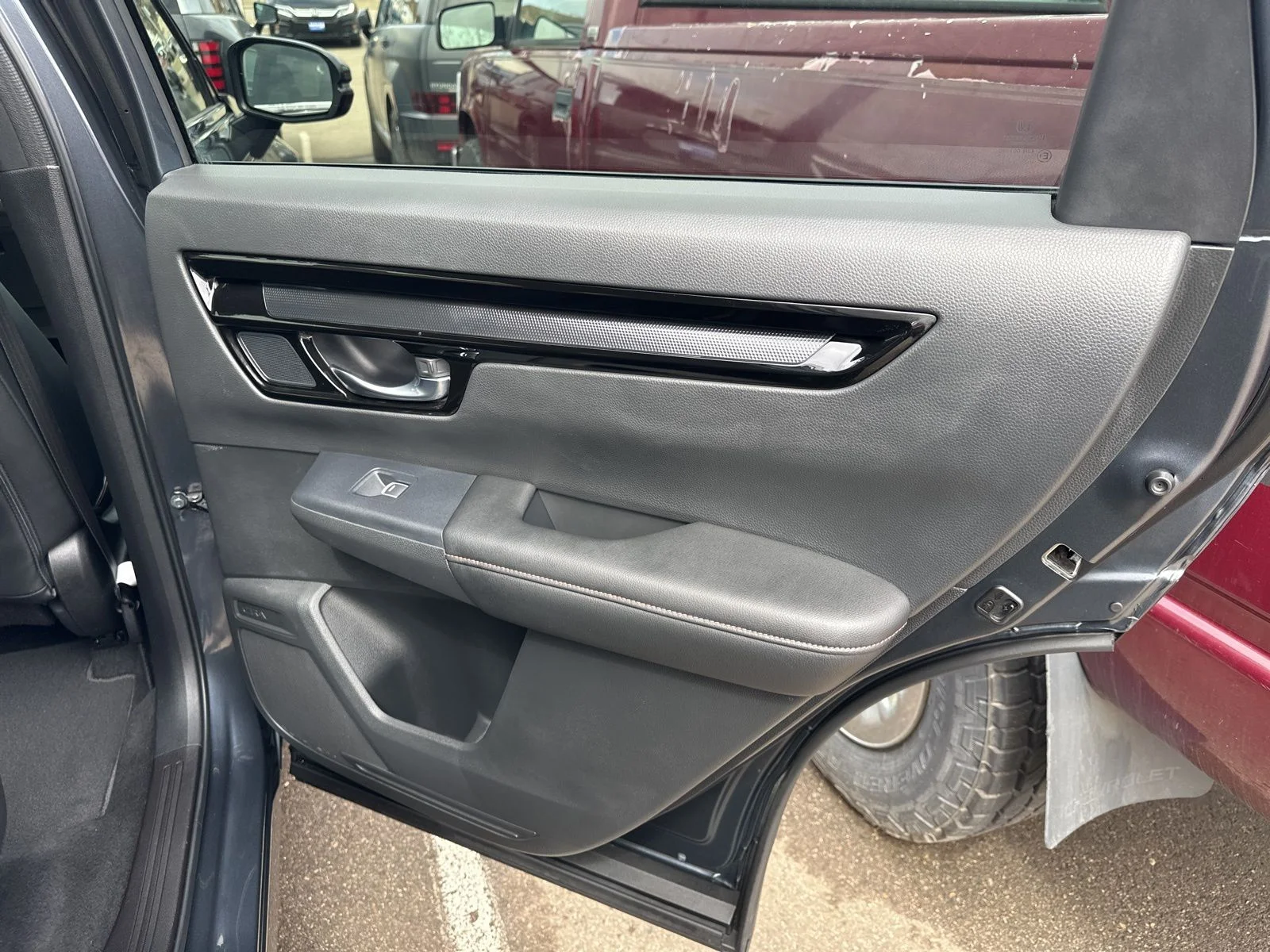 Certified Used 2025 Gray Honda Sport Touring image 31