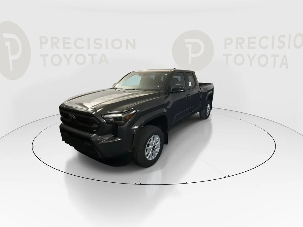 2026 Toyota Tacoma SR5 - Photo 7