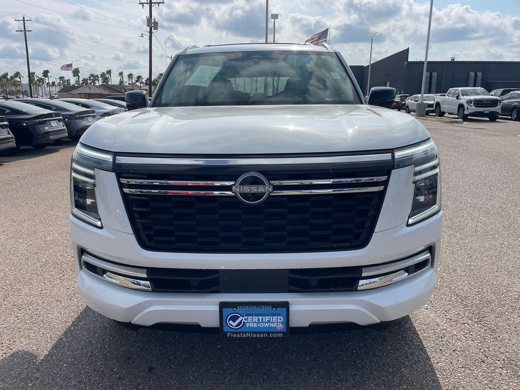 Used 2025 White Nissan Platinum image 2