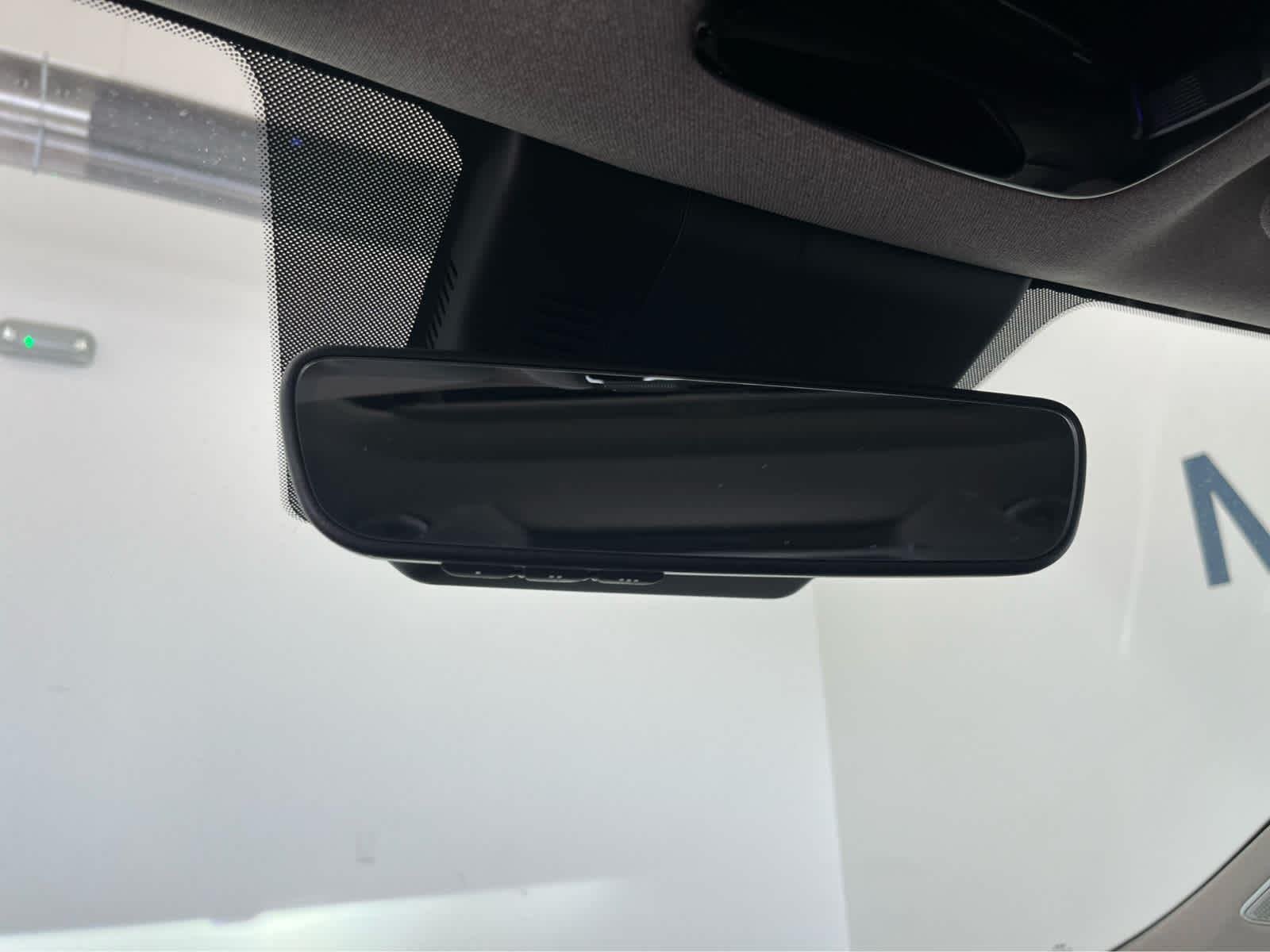 2025 Hyundai Santa Fe Limited - Photo 24